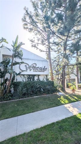 20134 Leadwell Street 208, Winnetka, CA 91306