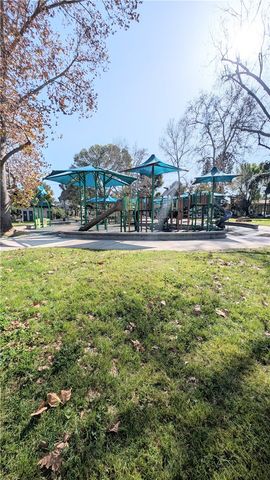 20134 Leadwell Street 208, Winnetka, CA 91306