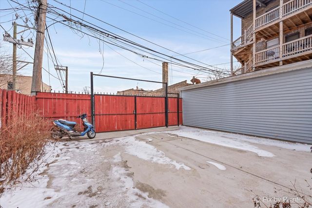 1615 S Komensky Avenue, Chicago, IL 60623