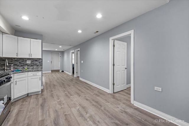 1615 S Komensky Avenue, Chicago, IL 60623