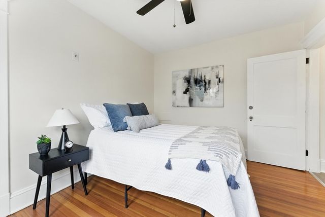 50 W School St, Westfield, MA 01085