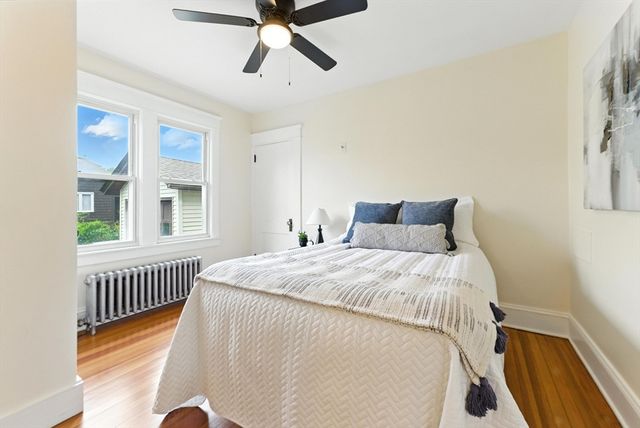 50 W School St, Westfield, MA 01085
