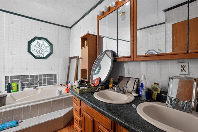 448 Timber Bay Drive, Trinity, TX 75862