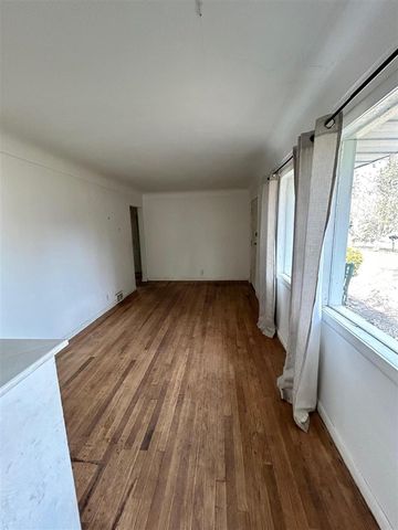 645 Allison Drive, Ann Arbor, MI 48103