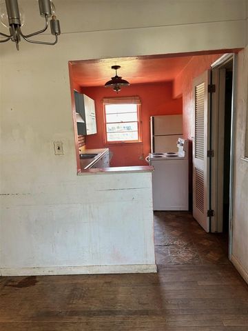 645 Allison Drive, Ann Arbor, MI 48103