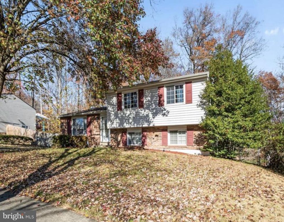 7002 KILLARNEY ST, Clinton, MD 20735