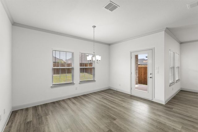 544 Oak Creek Drive, Lavon, TX 75166