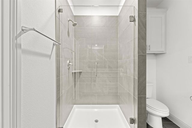 544 Oak Creek Drive, Lavon, TX 75166