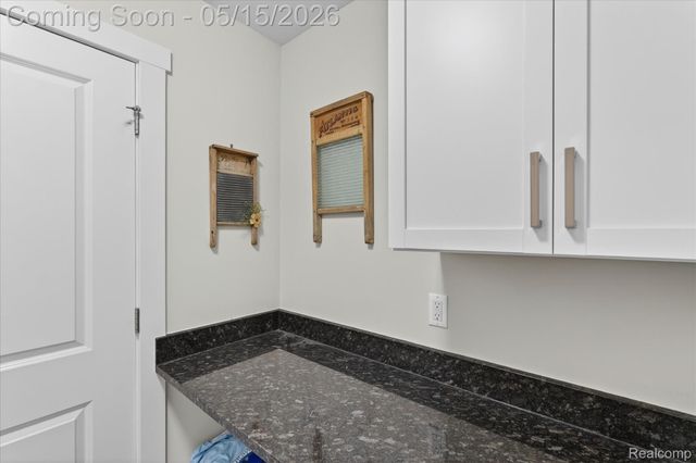 8130 Hinchey Road, Putnam Township, MI 48169