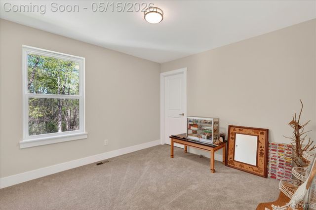 8130 Hinchey Road, Putnam Township, MI 48169