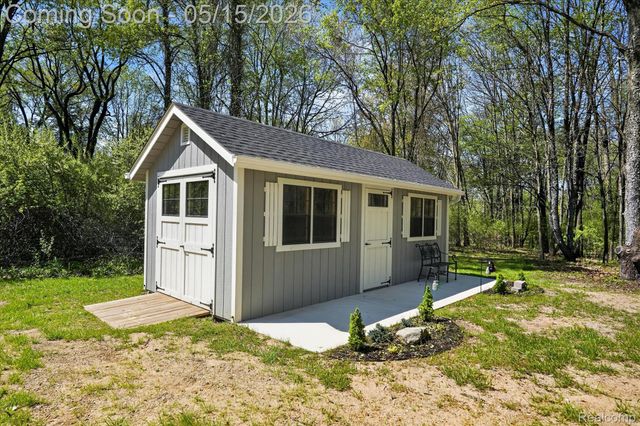 8130 Hinchey Road, Putnam Township, MI 48169