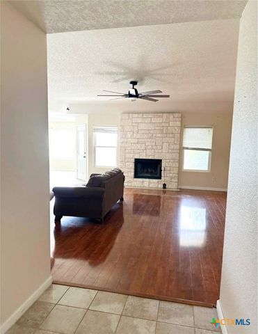2309 Miller Street, Belton, TX 76513