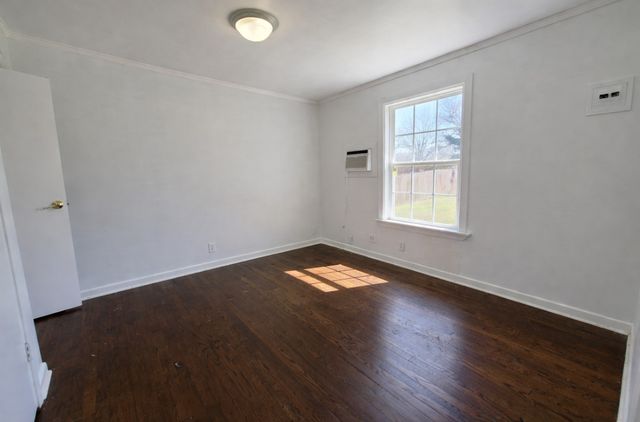 1716 Ridgewood Drive, Denison, TX 75020