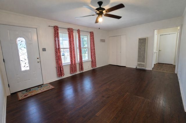 1716 Ridgewood Drive, Denison, TX 75020