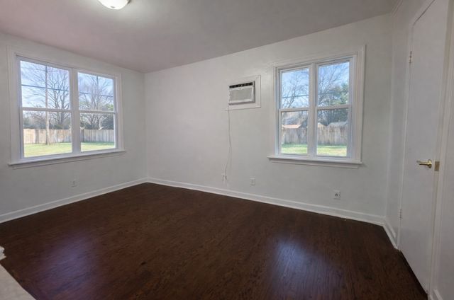 1716 Ridgewood Drive, Denison, TX 75020