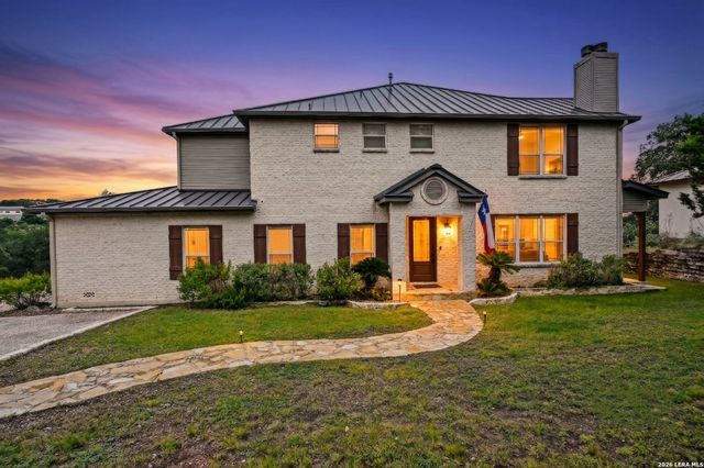 1031 KINGS COVE DR, Canyon Lake, TX 78133