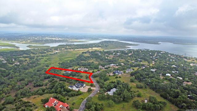 1031 KINGS COVE DR, Canyon Lake, TX 78133