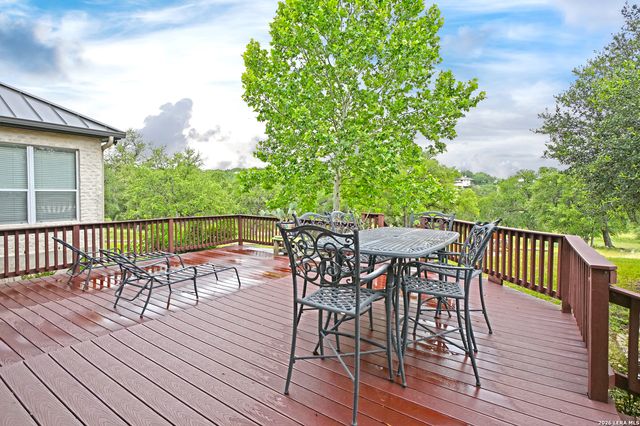 1031 KINGS COVE DR, Canyon Lake, TX 78133