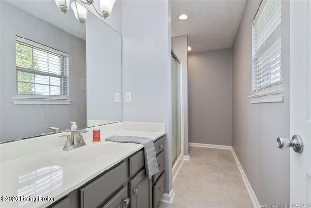 1034 Brookstone Ct, Georgetown, IN 47122