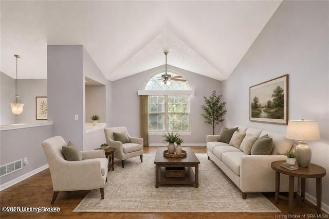 1034 Brookstone Ct, Georgetown, IN 47122