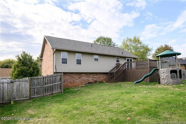 1034 Brookstone Ct, Georgetown, IN 47122