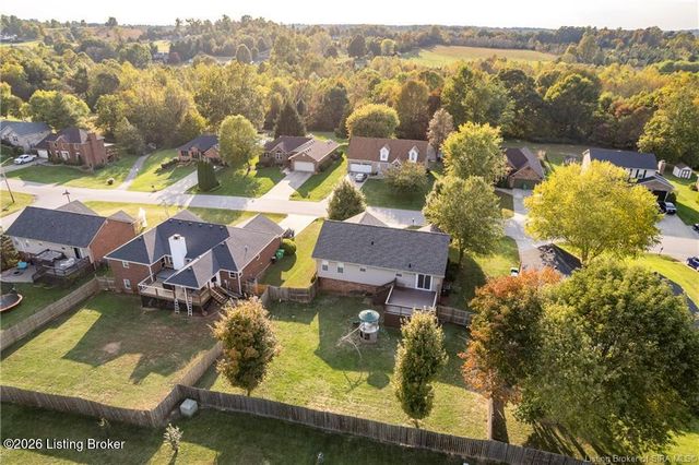 1034 Brookstone Ct, Georgetown, IN 47122