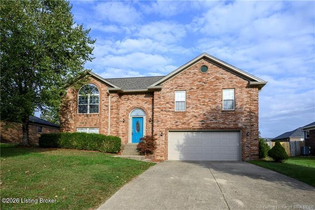 1034 Brookstone Ct, Georgetown, IN 47122