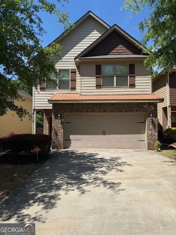 313 Clover Brook Drive, Locust Grove, GA 30248