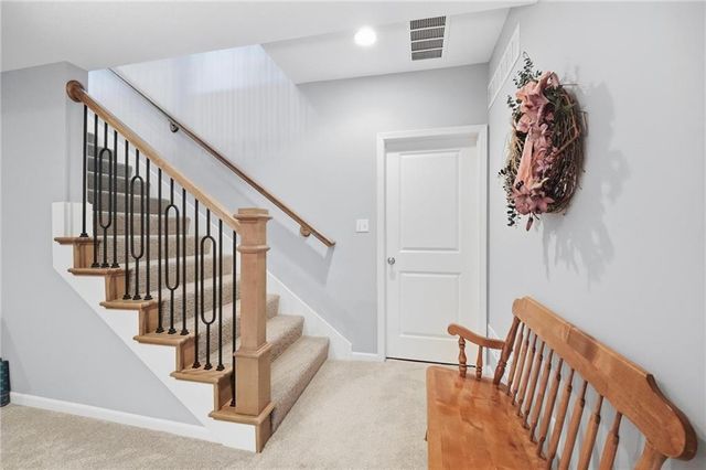 16955 S Elmridge Street, Olathe, KS 66062