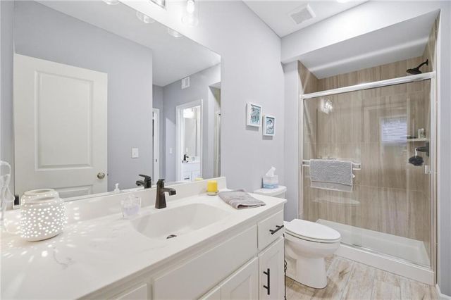 16955 S Elmridge Street, Olathe, KS 66062