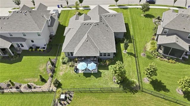 16955 S Elmridge Street, Olathe, KS 66062