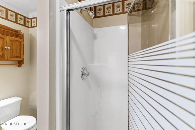 6815 Ward Rd, Knoxville, TN 37918