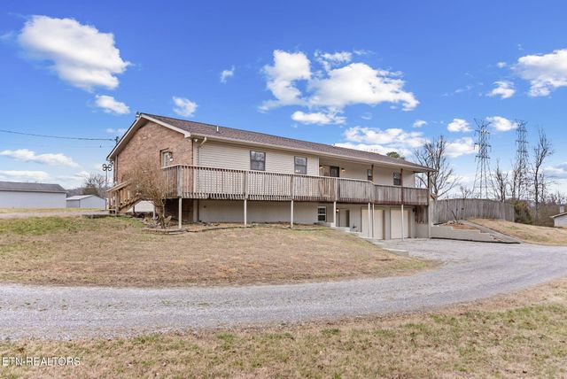6815 Ward Rd, Knoxville, TN 37918