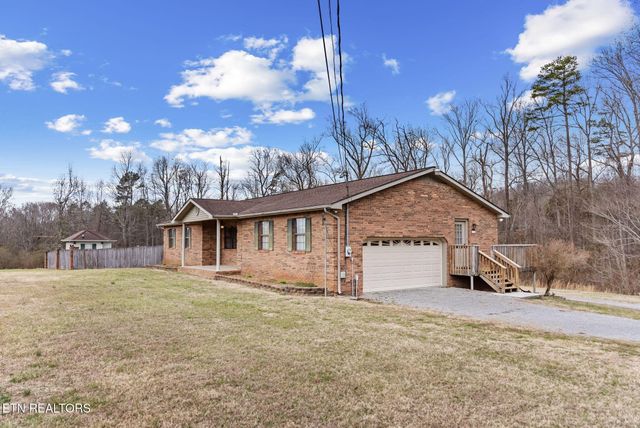 6815 Ward Rd, Knoxville, TN 37918