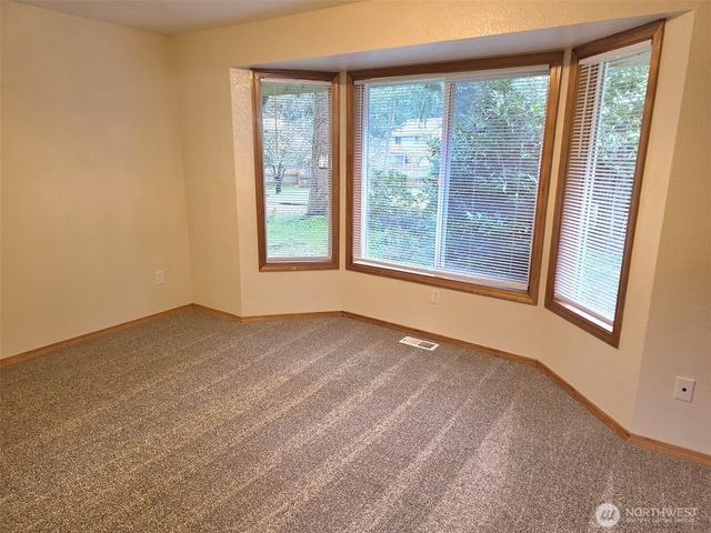 17819 Upland Drive SE, Yelm, WA 98597