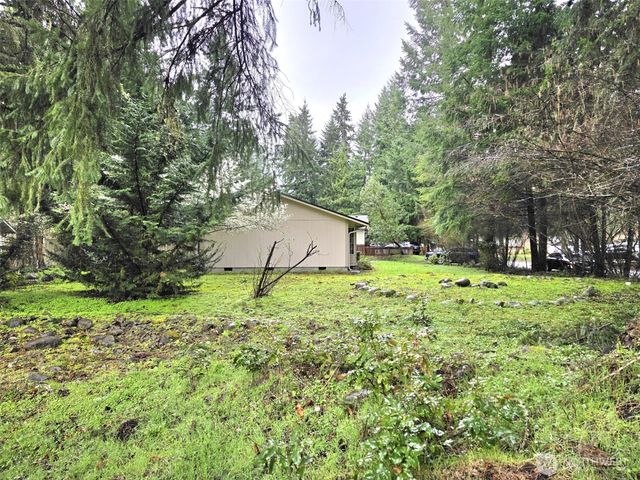 17819 Upland Drive SE, Yelm, WA 98597