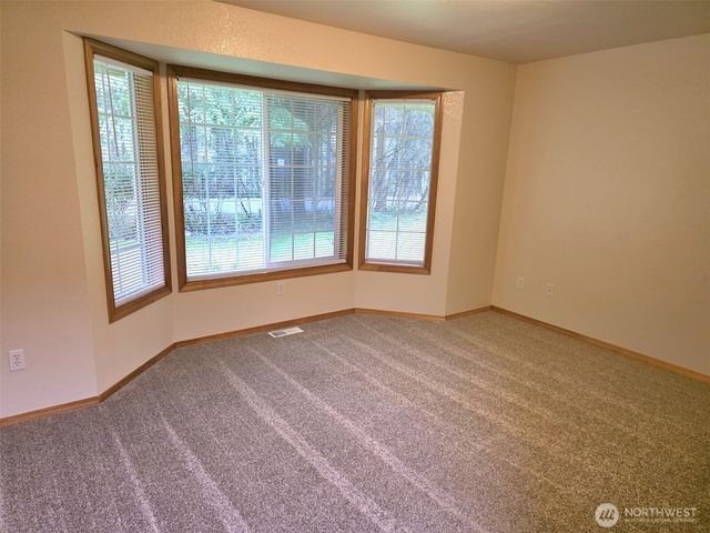 17819 Upland Drive SE, Yelm, WA 98597