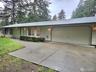 17819 Upland Drive SE, Yelm, WA 98597
