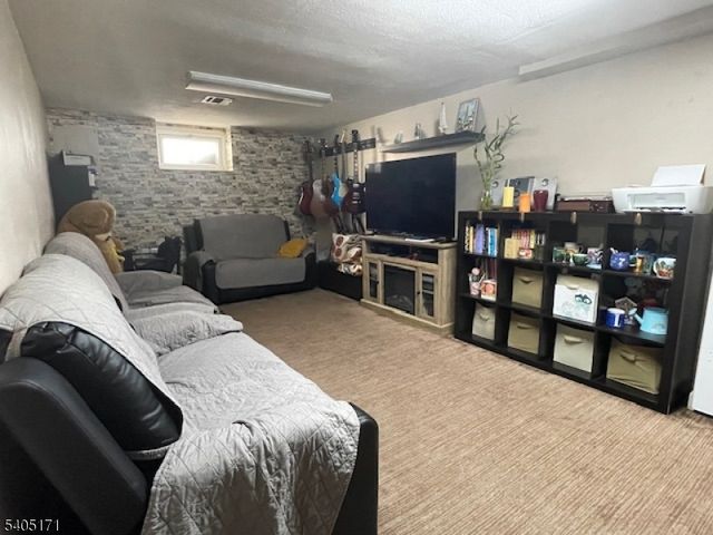 130 Valley View Rd, Hillside Twp., NJ 07205