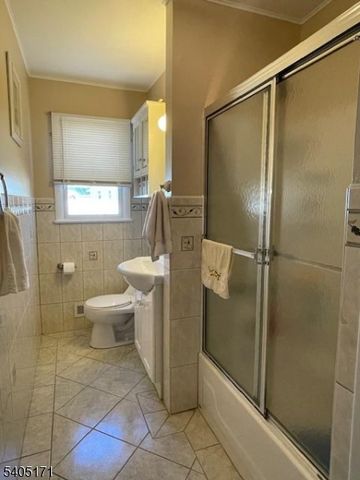 130 Valley View Rd, Hillside Twp., NJ 07205