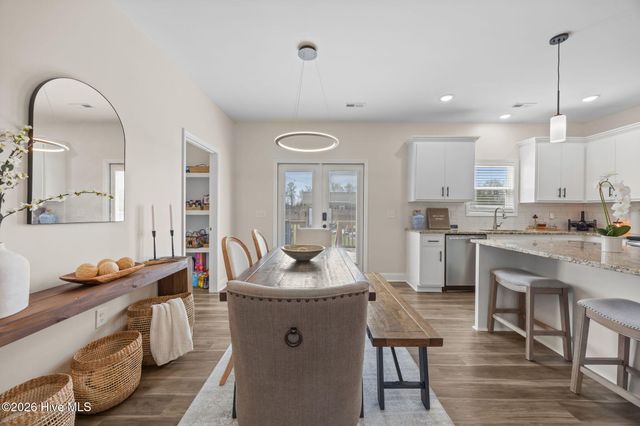 4724 Virginia Dare Drive, Washington, NC 27889