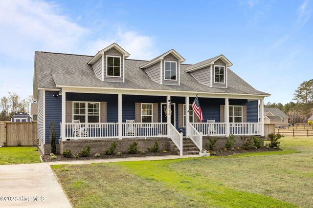 4724 Virginia Dare Drive, Washington, NC 27889