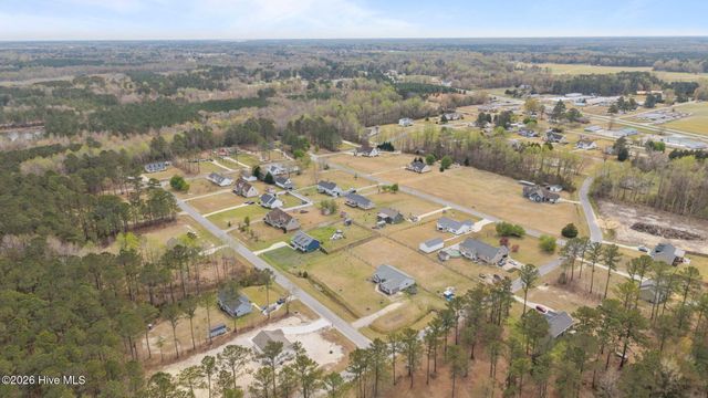 4724 Virginia Dare Drive, Washington, NC 27889