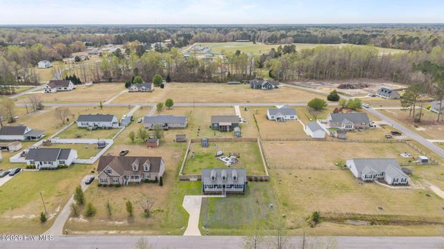 4724 Virginia Dare Drive, Washington, NC 27889