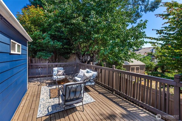5133 S Frontenac Street, Seattle, WA 98118