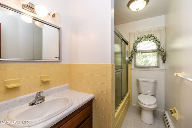 1415 Ark Street, Toms River, NJ 08755