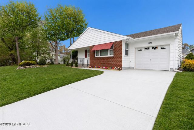 1415 Ark Street, Toms River, NJ 08755