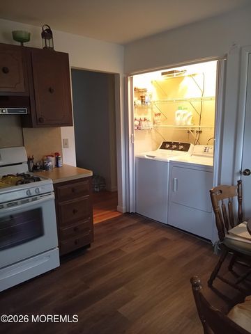 1415 Ark Street, Toms River, NJ 08755