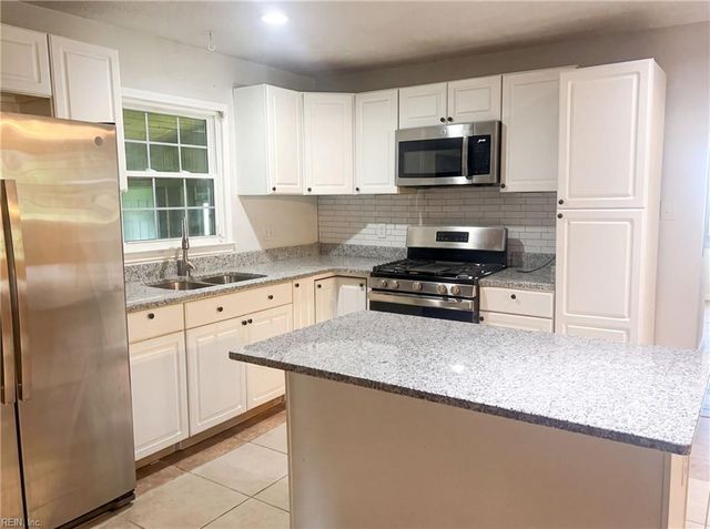4307 Greenwood DR, Portsmouth, VA 23701