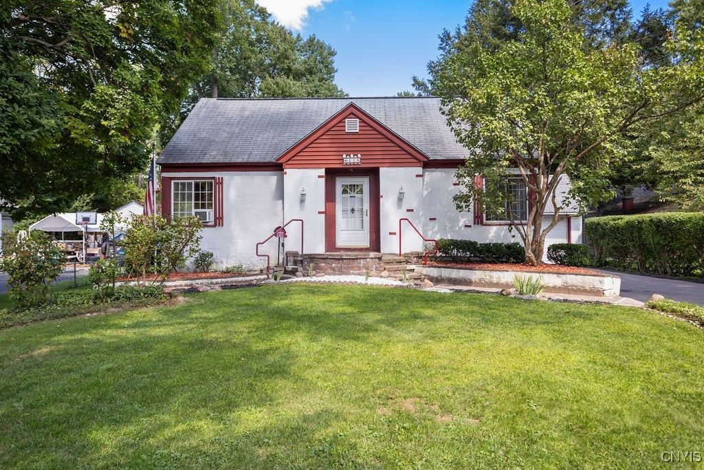 118 Elm Street, Clay, NY 13212